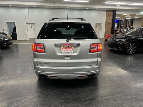2014 GMC Acadia Denali