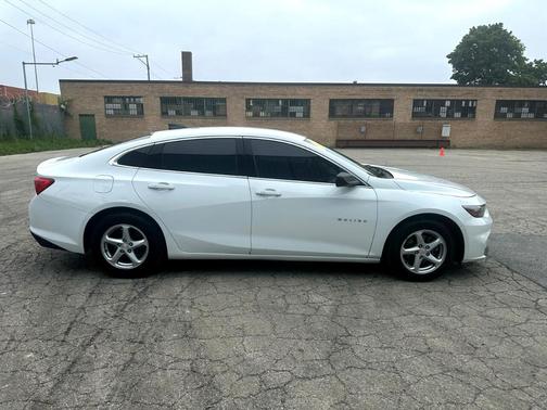 2016 Chevrolet Malibu LS