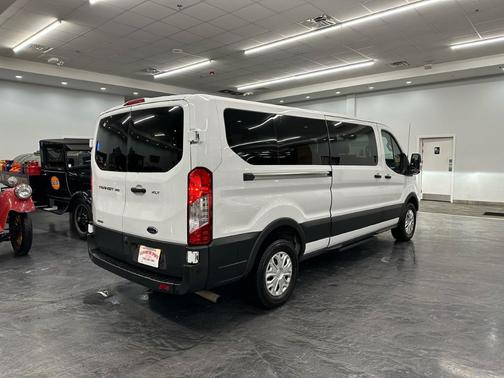 2023 Ford Transit Connect XLT