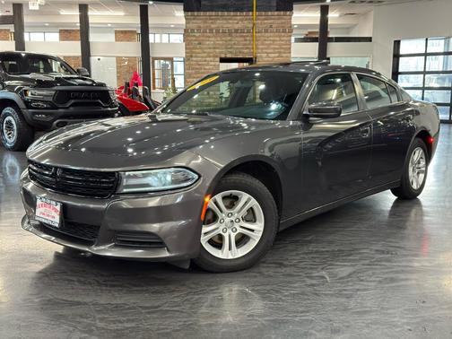 2019 Dodge Charger SXT