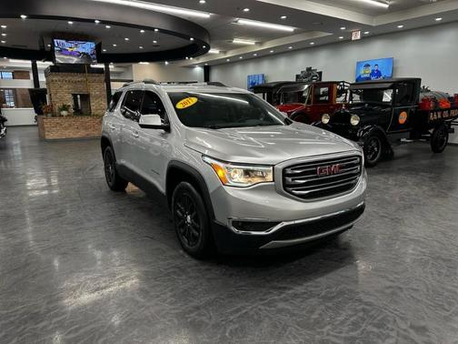 2017 GMC Acadia SLT-1