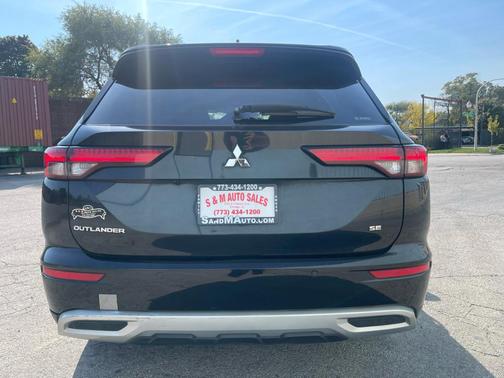2022 Mitsubishi Outlander SE Launch Edition