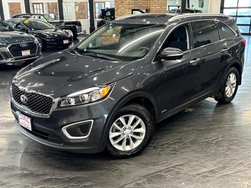 2018 Kia Sorento LX
