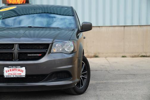 2017 Dodge Grand Caravan SE