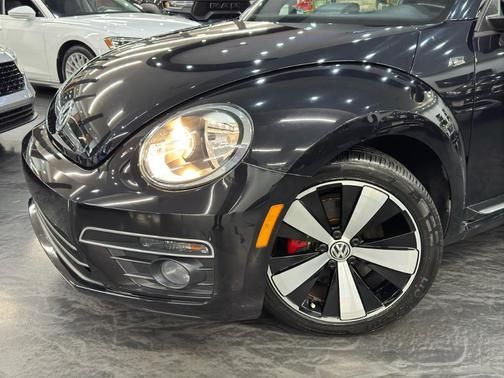 2016 Volkswagen Beetle 2.0T R-Line