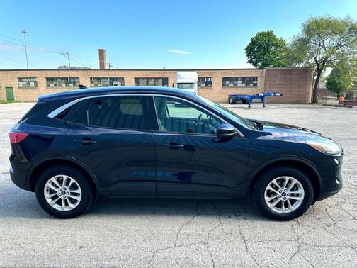 2021 Ford Escape SE