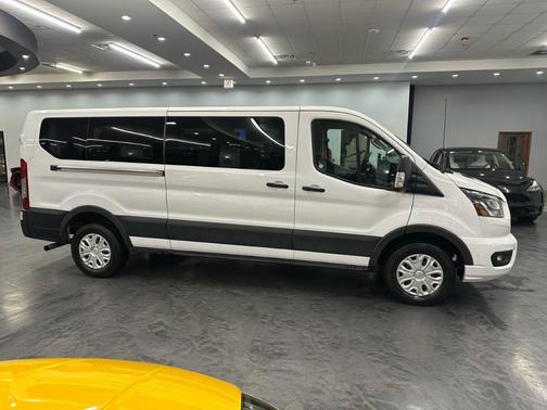 2023 Ford Transit-350 XLT