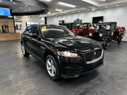 Ebony Black 2017 Jaguar F-PACE 20d Premium