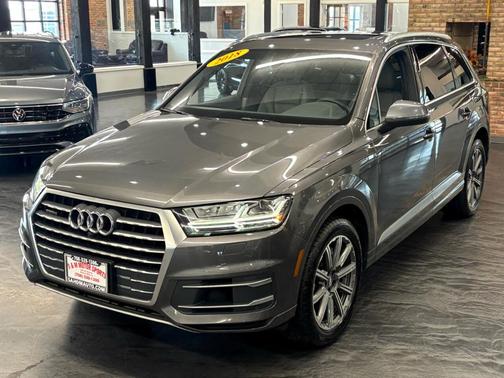 2018 Audi Q7 3.0T Premium Plus