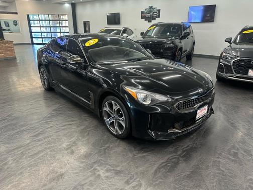 2021 Kia Stinger GT-Line