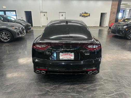 2021 Kia Stinger GT-Line
