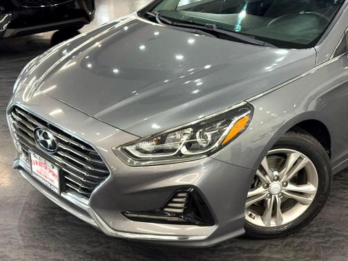 2018 Hyundai SONATA SEL