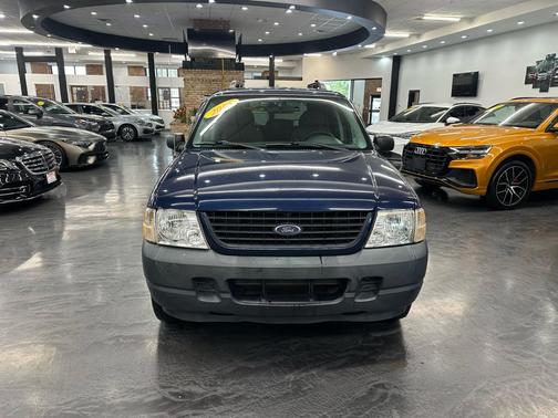 2005 Ford Explorer XLS