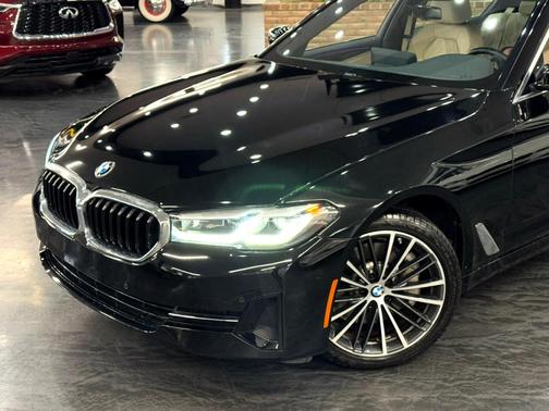 2022 BMW 530 i
