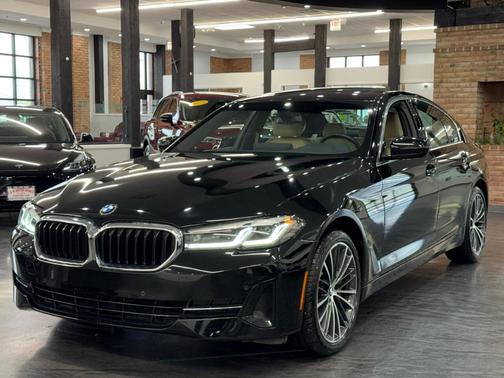 2022 BMW 530 i