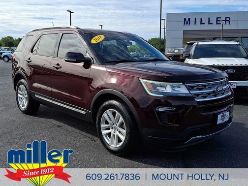 Burgundy 2018 Ford Explorer XLT