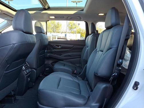 2025 Subaru Ascent Onyx Edition Touring 7-Passenger