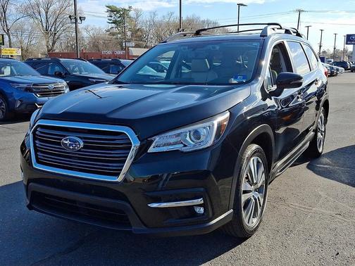 Crystal Black Silica 2019 Subaru Ascent Limited 7-Passenger