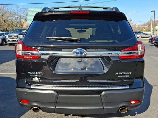 Crystal Black Silica 2019 Subaru Ascent Limited 7-Passenger