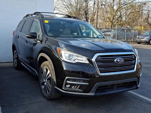 Crystal Black Silica 2019 Subaru Ascent Limited 7-Passenger