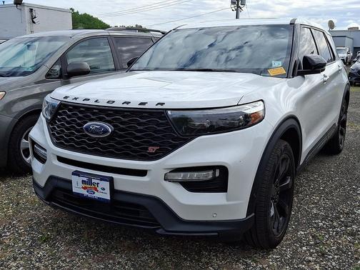 Star White Metallic Tri-Coat 2021 Ford Explorer ST