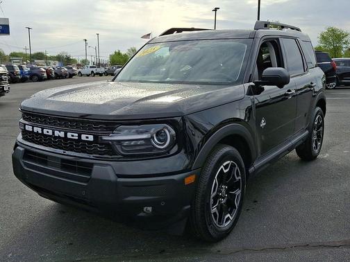 Shadow Black 2025 Ford Bronco Sport Outer Banks