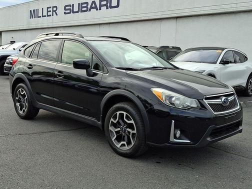 Crystal Black Silica 2017 Subaru Crosstrek 2.0i Premium