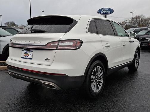 2021 Lincoln Nautilus Standard