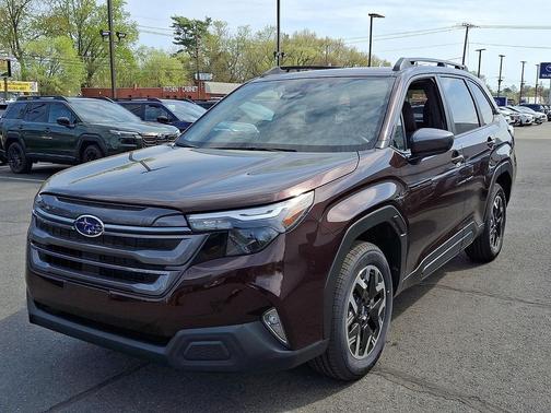 Dark Mahogany Pearl 2026 Subaru Forester Premium