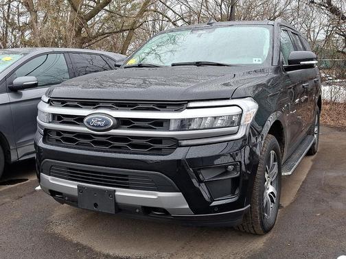 2023 Ford Expedition XLT