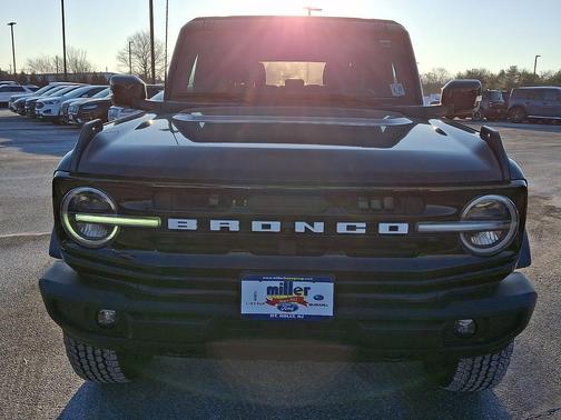 2022 Ford Bronco Outer Banks