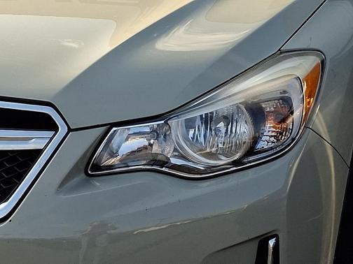 Khaki 2017 Subaru Crosstrek 2.0i Limited