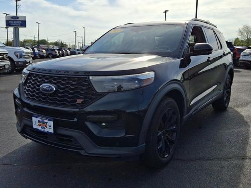 Agate Black Metallic 2020 Ford Explorer ST