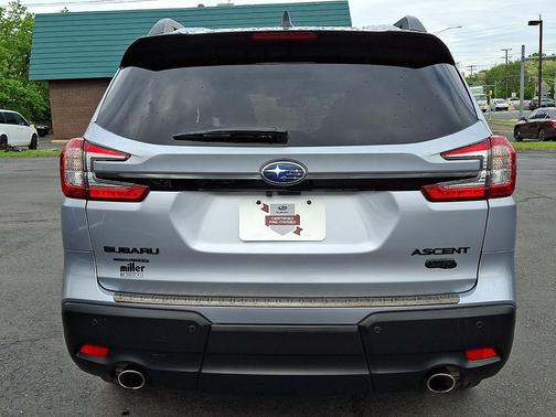 Ice Silver Metallic 2025 Subaru Ascent Onyx Edition Touring 7-Passenger