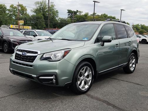 Jasmine Green Metallic 2018 Subaru Forester 2.5i Touring