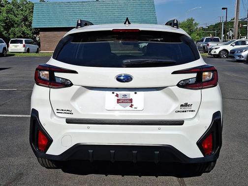 Crystal White Pearl 2024 Subaru Crosstrek Limited