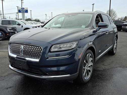 2022 Lincoln Nautilus Reserve