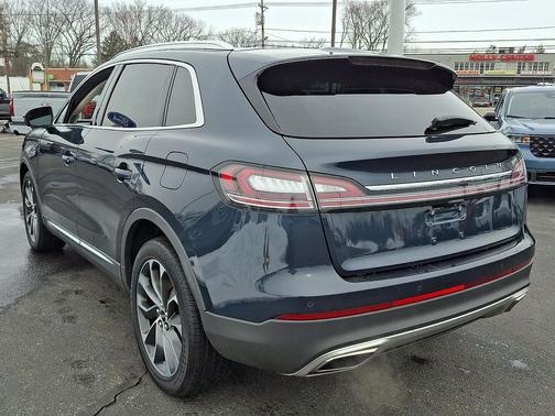 2022 Lincoln Nautilus Reserve