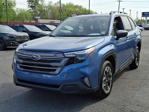 Horizon Blue Pearl 2025 Subaru Forester Premium