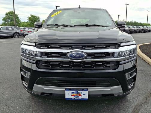 Black Metallic 2023 Ford Expedition Limited