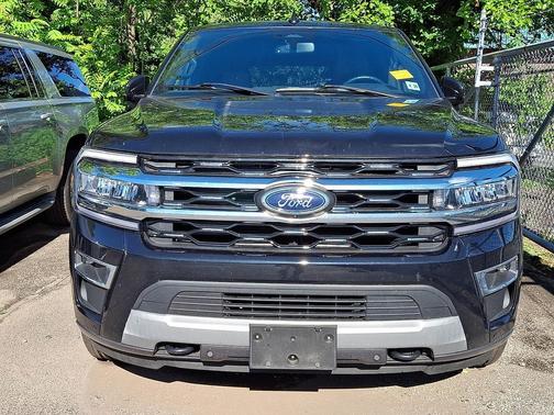 Black Metallic 2023 Ford Expedition Limited