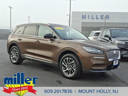 2022 Lincoln Corsair Standard