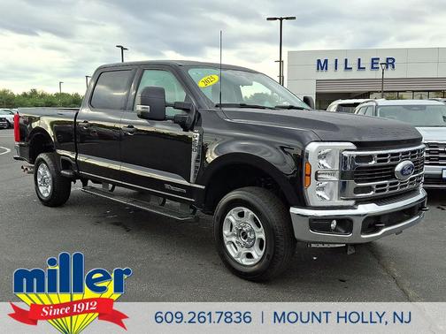 Black Metallic 2025 Ford F-250 XLT