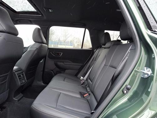 Deep Emerald Green Pearl 2026 Subaru Outback Limited XT