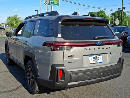 River Rock Pearl 2026 Subaru Outback Limited