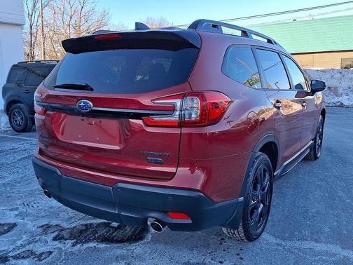 2025 Subaru Ascent Onyx Edition Touring 7-Passenger