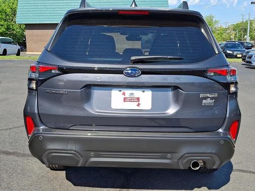 Magnetite Gray Metallic 2025 Subaru Forester Hybrid Limited