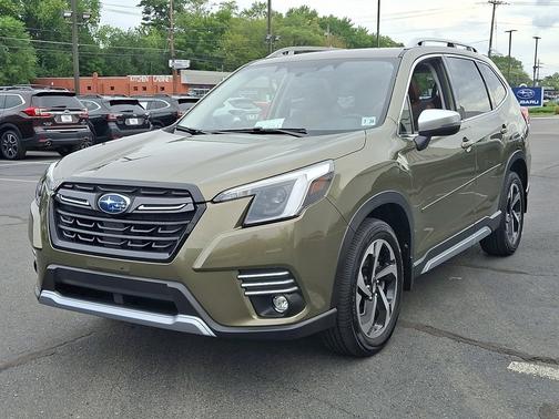 2023 Subaru Forester Touring