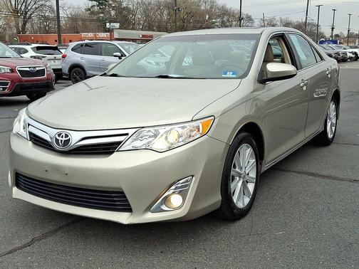 2014 Toyota Camry XLE