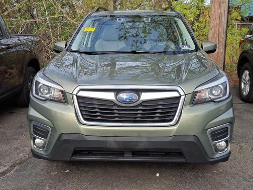 Jasper Green Metallic 2019 Subaru Forester Limited
